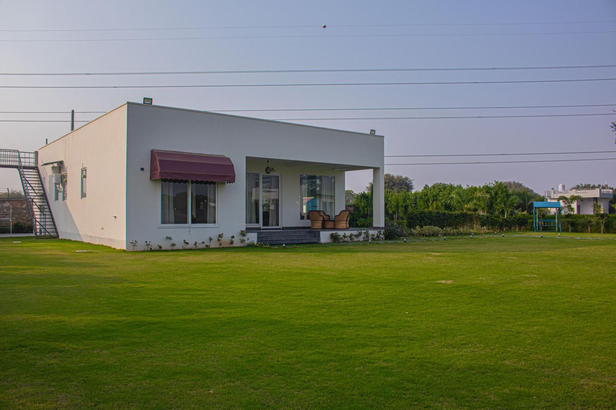 فيلا The Peace- A Luxury 2Bhk Private Pool Farm جايبور المظهر الخارجي الصورة