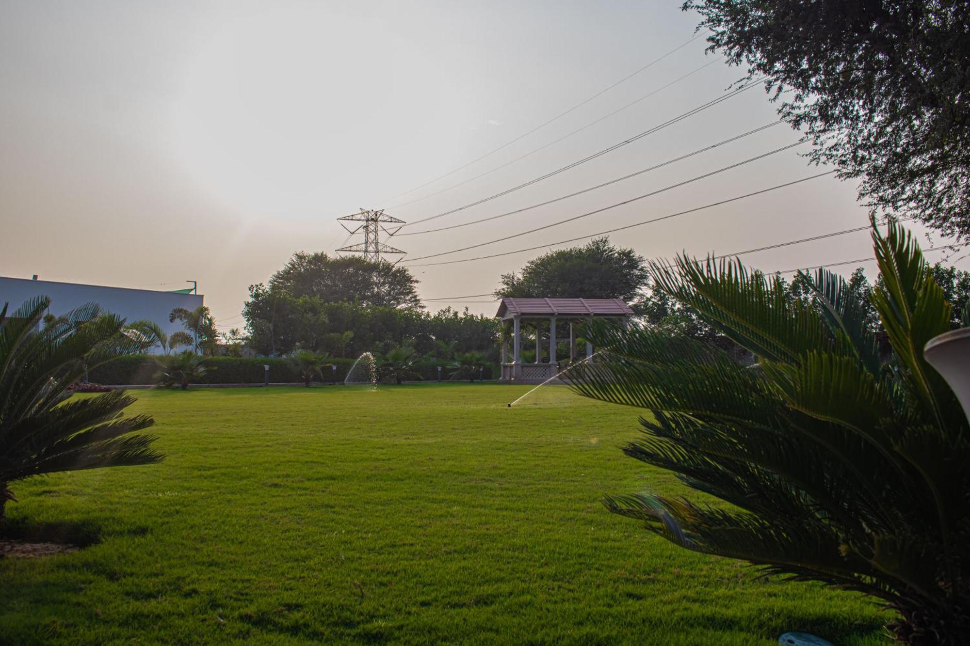 The Peace- A Luxury 2Bhk Private Pool Farm جايبور المظهر الخارجي الصورة